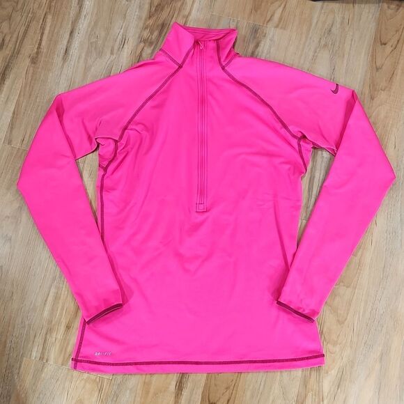 🔹️HOST PICK Nike Hot Pink Fleece Lined 1/2 Zip Mock Neck Athletic Top Large - Picture 1 of 15